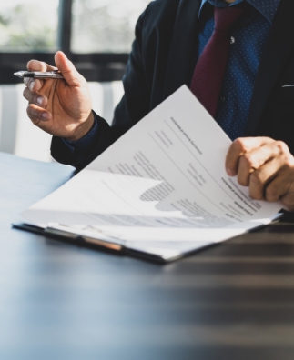 1490675795-sign-posting-323-x-396